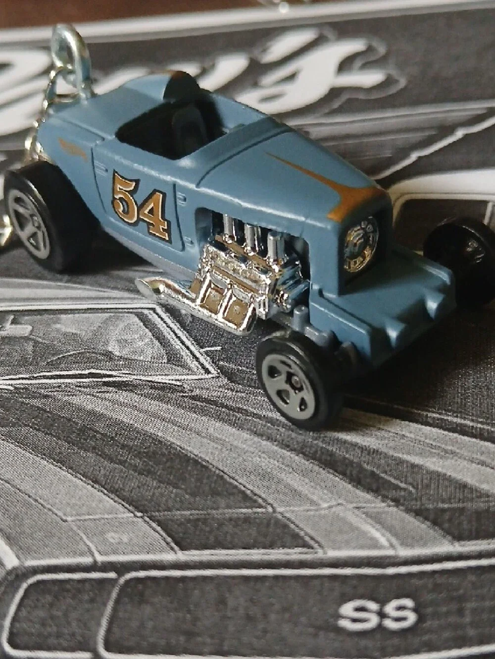 Max Steel Die-Cast Blue Hot Rod Keychain with Gold '54' Racing Decal